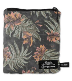 Volcom Men's Packable Changing Poncho 5 Volcom Men's Packable Changing Poncho -Cheap Swimming Gear 7648540197032 rinsedblack 3a