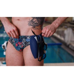 Arena Men's Drew Kibler Skulls/Rose Brief Swimsuit 15 Arena Men's Drew Kibler Skulls/Rose Brief Swimsuit -Cheap Swimming Gear 7672069685416 skullsroses 8a