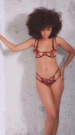 Falling For You Applique Bra Set 13 Falling For You Applique Bra Set -Cheap Swimming Gear OL 40 11446 ZFD ED2 HR 2020NOV25636